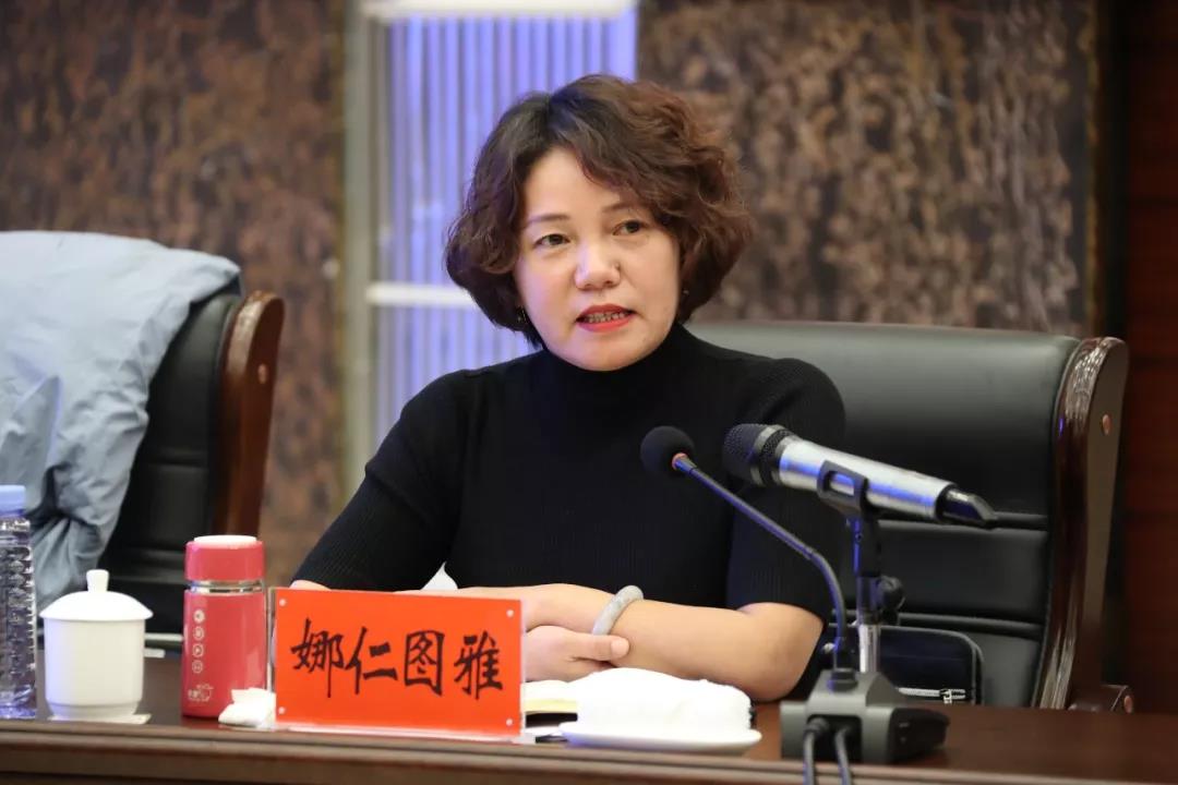 讲述人:娜仁图雅(全国人大代表)